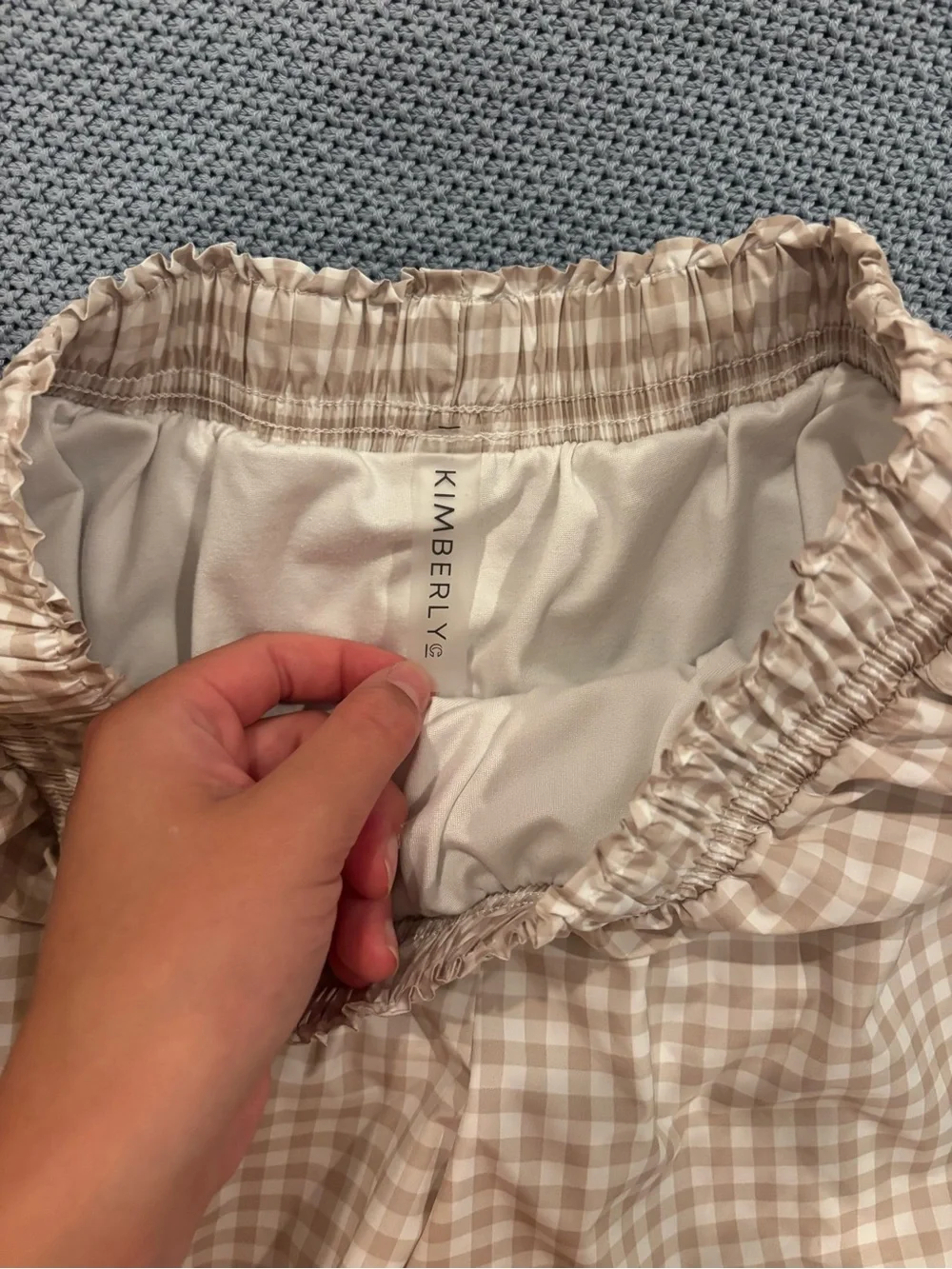 Beige Gingham Athletic Shorts with Elastic Waist